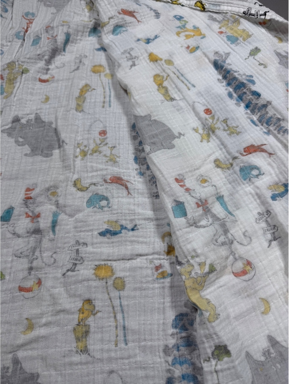 Pottery Barn Kids Dr Seuss Organic Cotton Muslin Swaddle Blanket 47x47 - Picture 4 of 5